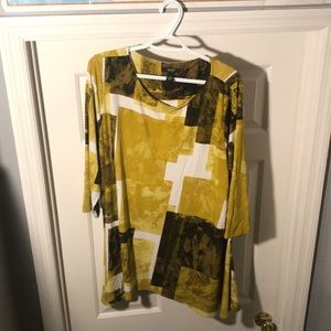 PLUS SIZED WOMEN’S BLOUSE